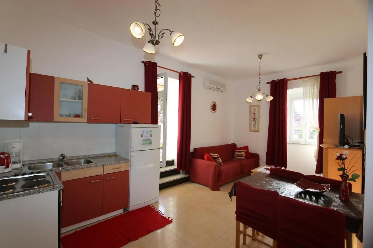 Apartmani Dani 1 Malinska