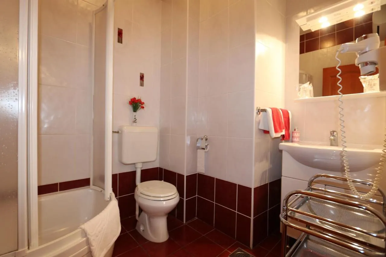 Apartmani Dani 1 Malinska Apartment