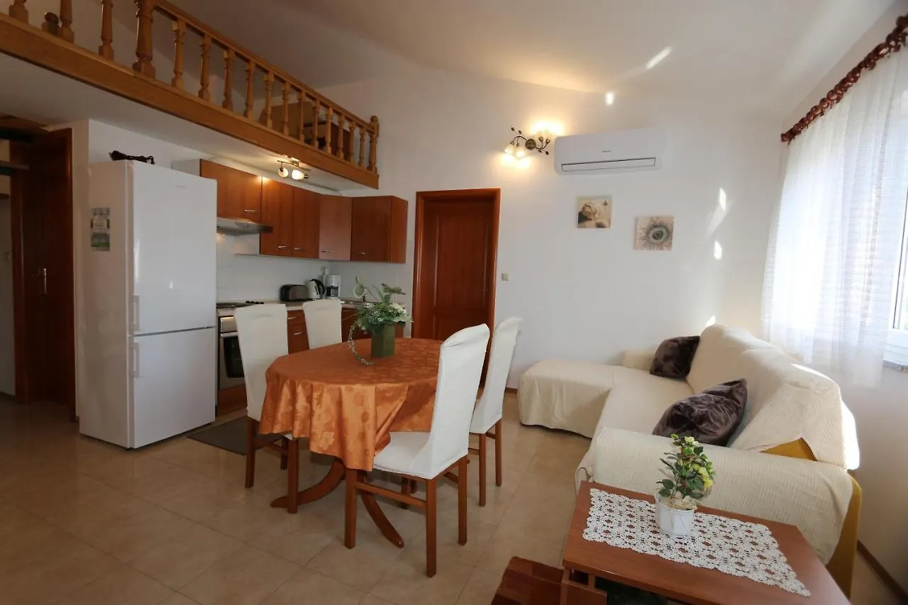 Apartment Apartmani Dani 1 Malinska